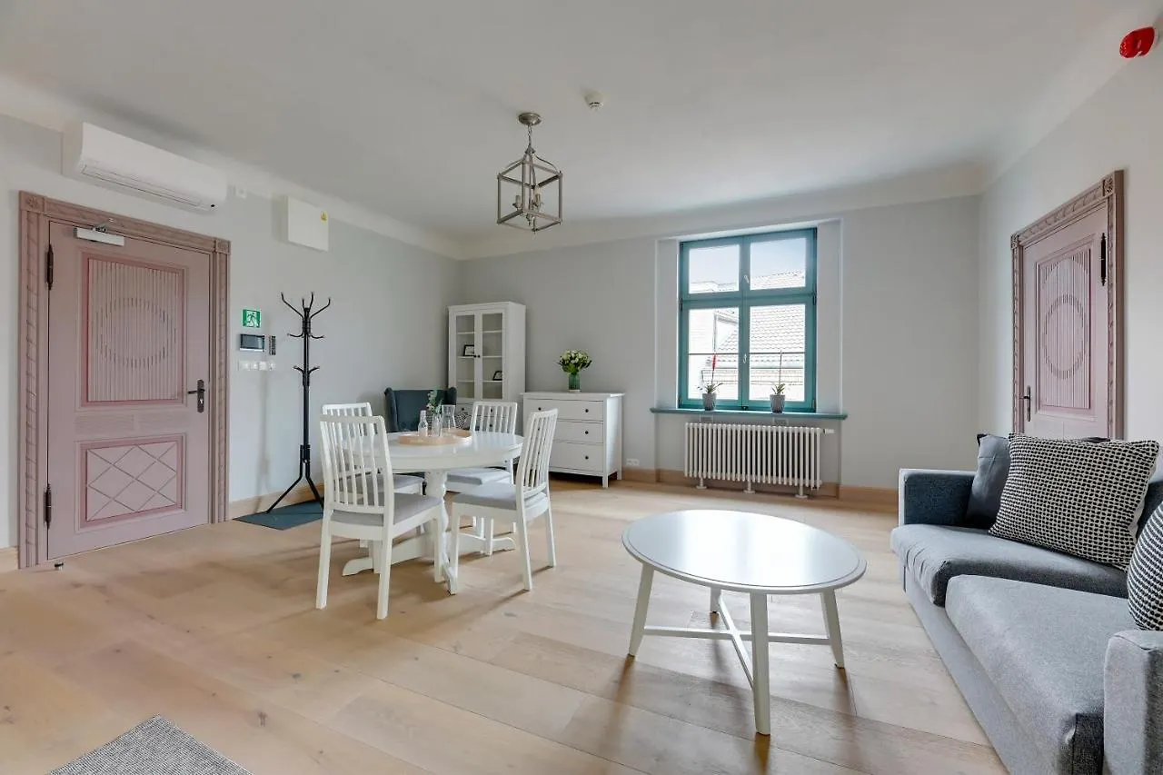 Historical Townhouse By Blue Mandarin Apartment Gdansk